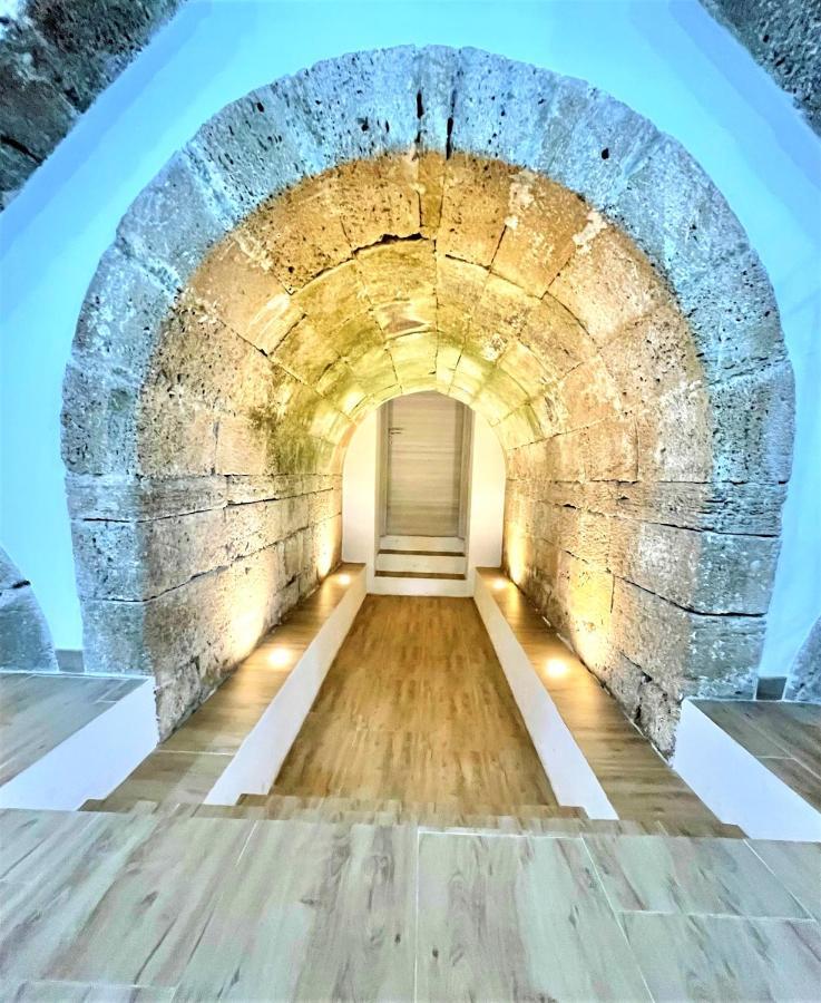 Villa Nunzia Con Piscina, Sauna E Idromassaggio. Floridia Luaran gambar