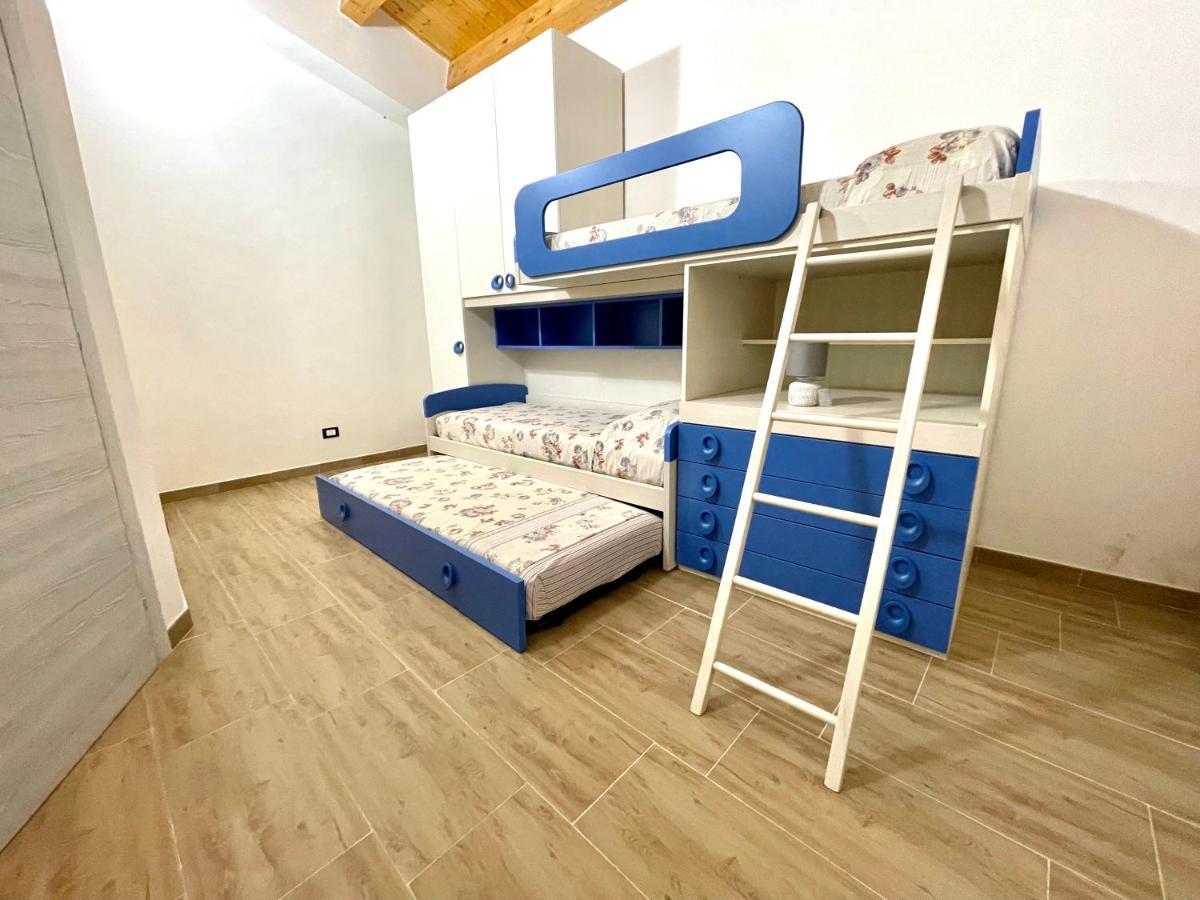 Villa Nunzia Con Piscina, Sauna E Idromassaggio. Floridia Luaran gambar